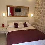 Sigurata Ii Hotel